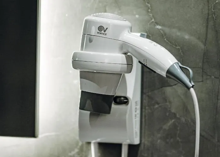 Tree Ξενοδοχείο 4*