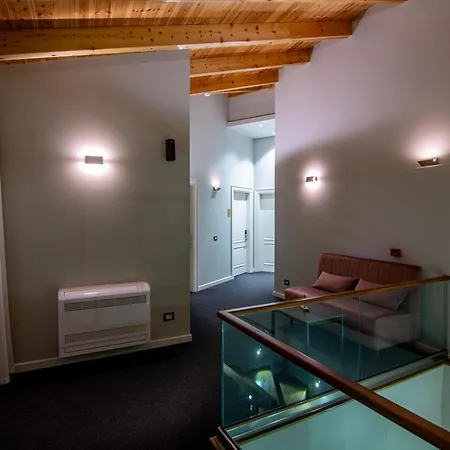 Hotel Tree Korce